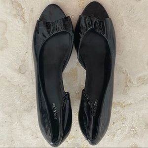 Eva & Zoe Open Toe Patent Leather Heels